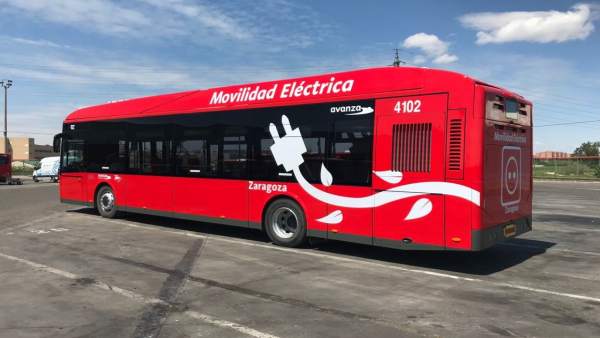 Nuevo modelo de autobús que comenzará a funcionar mañana en Zaragoza Nuevo modelo de autobús que comenzará a funcionar mañana en Zaragoza
