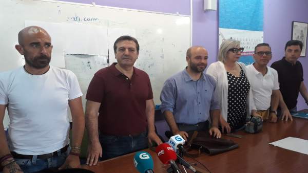 Bará y Villares junto a sindicalistas de la Justicia de CUT, CIG y STAJ Bará y Villares junto a sindicalistas de la Justicia de CUT, CIG y STAJ