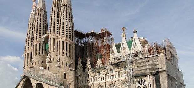 SAGRADA FAMILIA (BARCELONA)