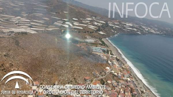 Incendio declarado en el paraje de Gualchos Incendio declarado en el paraje de Gualchos