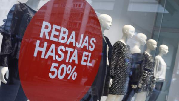 La campanya de rebaixes d'estiu crearà 18.754 ocupacions a la Comunitat La campanya de rebaixes d'estiu crearà 18.754 ocupacions a la Comunitat