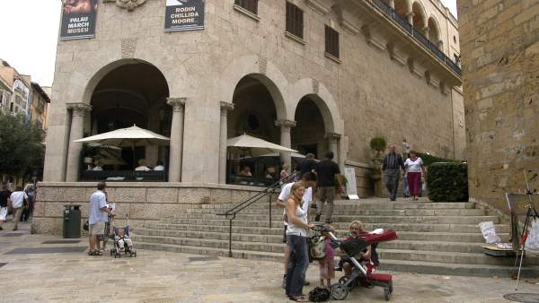 Turistas en Palma de Mallorca Turistas en Palma de Mallorca