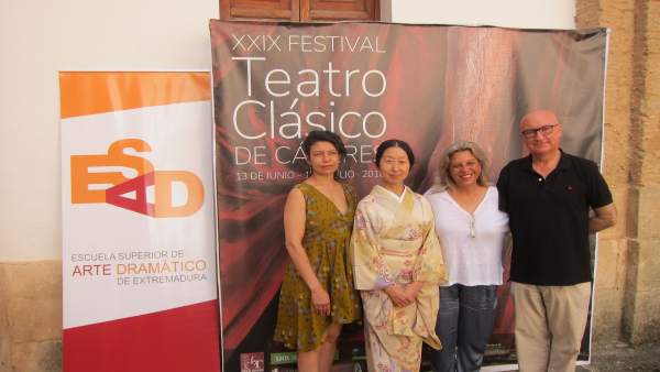Presentación de los talleres de cultura japonesa en Cäceres Presentación de los talleres de cultura japonesa en Cäceres