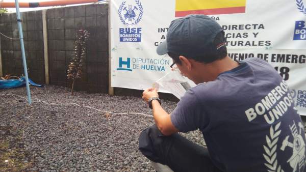 Labores de potabilización en Guatemala. Labores de potabilización en Guatemala.