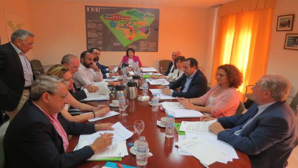 Fwd: Ndp: El Pta Adjudica La Obra De Un Nuevo Edificio De 5.537 Metros Cuadrados Fwd: Ndp: El Pta Adjudica La Obra De Un Nuevo Edificio De 5.537 Metros Cuadrados