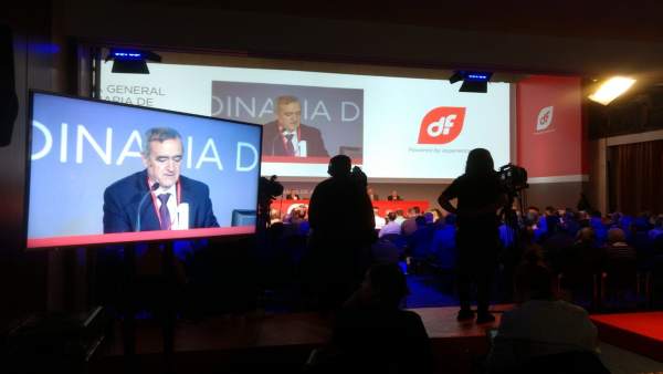 Imagen de la Junta de Accionistas de Duro Felguera. Imagen de la Junta de Accionistas de Duro Felguera.