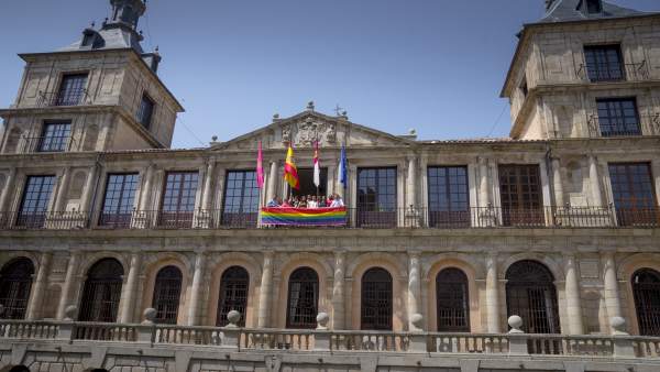 Np/Fotos: El Ayuntamiento Impulsa La Celebración De Toledo Entiende 2018 En Su C Np/Fotos: El Ayuntamiento Impulsa La Celebración De Toledo Entiende 2018 En Su C