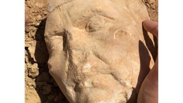 Busto Hallado en Dos Hermanas Busto Hallado en Dos Hermanas