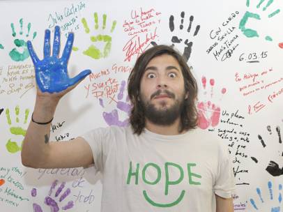Salvador Sobral impone sus huellas en teatro cervantes de málaga inicia gira esp