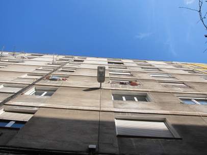 Vivienda se vende o alquila.