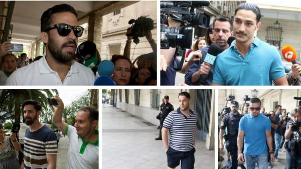 Los miembros de La Manada acuden a firmar a los juzgados de Sevilla Los miembros de La Manada acuden a firmar a los juzgados de Sevilla