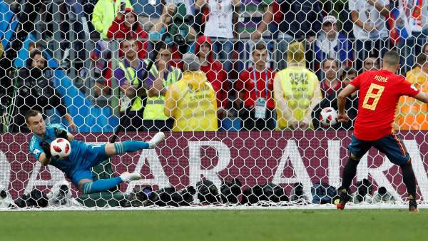 Koke y Akinfeev Koke y Akinfeev