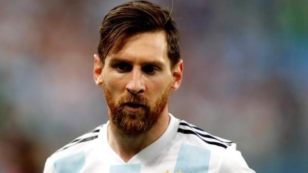 LEO MESSI (ARGENTINA) LEO MESSI (ARGENTINA)