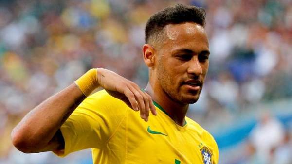 Neymar, con la camiseta de la selección brasileña. Neymar, con la camiseta de la selección brasileña.