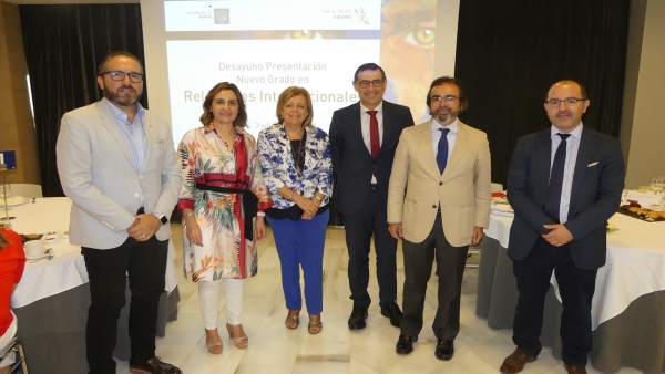Imagen de la presentación del nuevo grado Imagen de la presentación del nuevo grado
