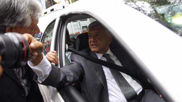 Ándres Manuel López Obrador Ándres Manuel López Obrador