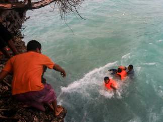Naufragio en Indonesia