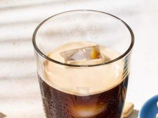 Café con hielo