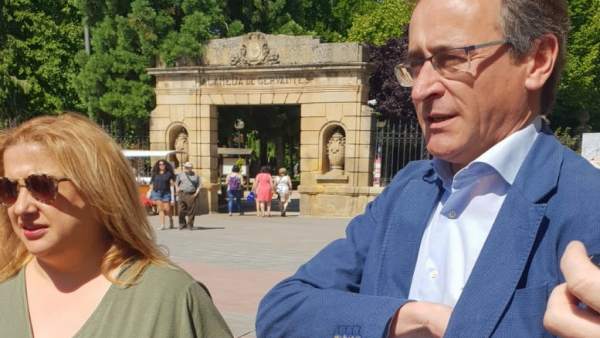 La presidenta del PP en Soria, Yolanda de Gregorio y Alfonso Alonso La presidenta del PP en Soria, Yolanda de Gregorio y Alfonso Alonso