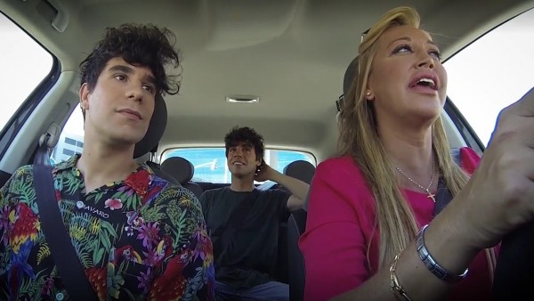 Los Javis durante el programa 'Belén a bordo'. Los Javis durante el programa 'Belén a bordo'.