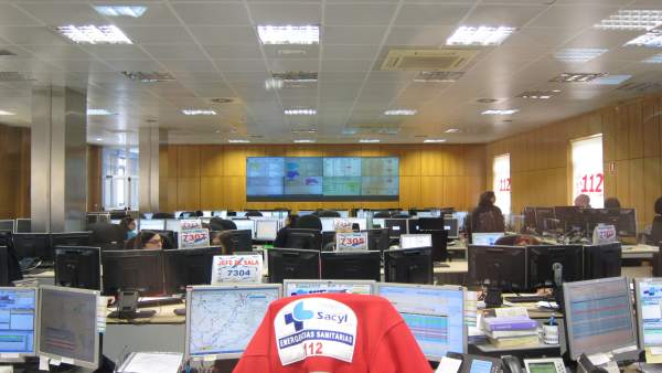 Centro de Atención de llamadas del 112 en Castilla y León Centro de Atención de llamadas del 112 en Castilla y León