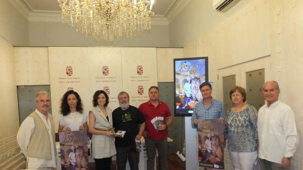Presentaión de 'Ayllón Medieval' 10-7-2018 Presentaión de 'Ayllón Medieval' 10-7-2018