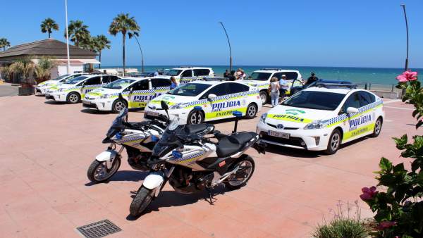 Policia local de estepona coches motos patrulla Policia local de estepona coches motos patrulla