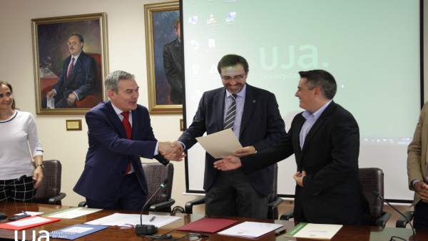 Renovación de la Cátedra de Empresa Familiar de la UJA Renovación de la Cátedra de Empresa Familiar de la UJA