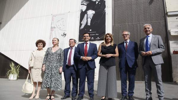 La presidenta de la Junta y el ministro de Cultura en el Centro Lorca La presidenta de la Junta y el ministro de Cultura en el Centro Lorca