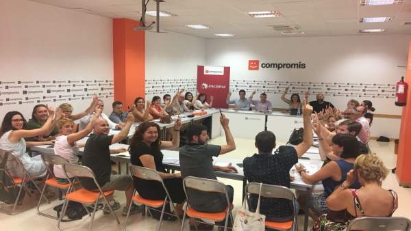 Votación para ratificar a Oltra como coportavoz Votación para ratificar a Oltra como coportavoz