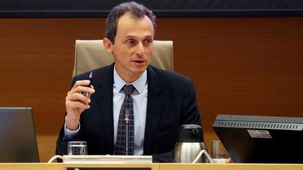 Comparecencia Pedro Duque Comparecencia Pedro Duque