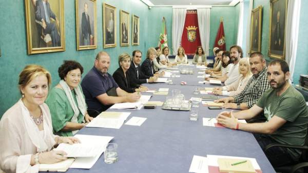 La Mesa Interinstitucional para el equilibrio territorial de Álava. La Mesa Interinstitucional para el equilibrio territorial de Álava.