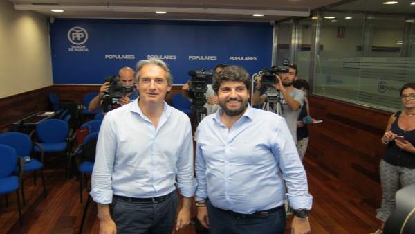 El ex ministro Íñigo de la Serna y el presidente López Miras El ex ministro Íñigo de la Serna y el presidente López Miras