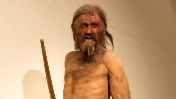Ötzi, el Hombre de los Hielos Ötzi, el Hombre de los Hielos