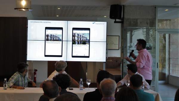 Estreno de la nueva APP de Coria del Río Estreno de la nueva APP de Coria del Río