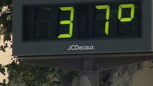 Los termómetros marcarán hasta 37 grados Los termómetros marcarán hasta 37 grados