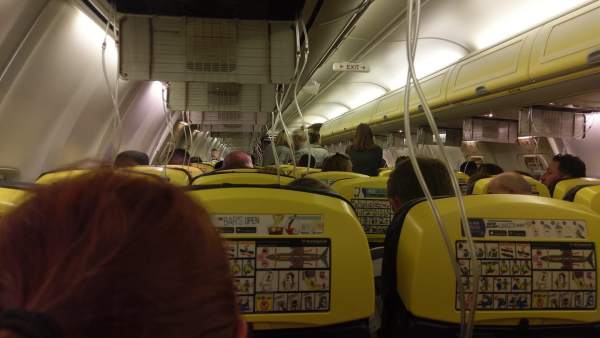 Incidente en un vuelo de Ryanair Incidente en un vuelo de Ryanair