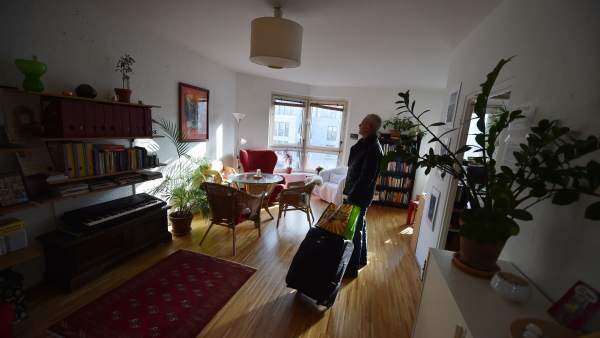Airbnb. Airbnb.