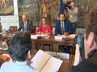 Primer encuentro de Batet con sindicatos de Función Pública