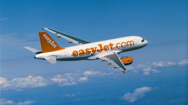 Avión de easyJet Avión de easyJet