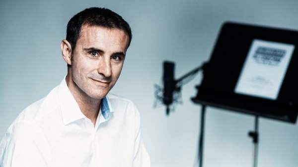 Claudio Serrano. Claudio Serrano.