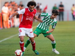 Lío para el Betis con el VAR: el Braga acaba con 8 y a punto de retirarse