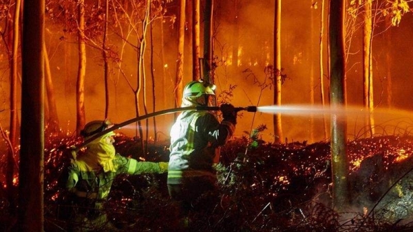 Incendio forestal en Lugo Incendio forestal en Lugo