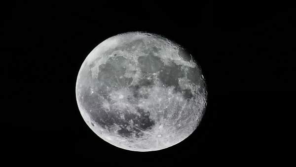 Los ciudadanos podrán disfrutar del eclipse lunar desde el Planetario de Aragón Los ciudadanos podrán disfrutar del eclipse lunar desde el Planetario de Aragón