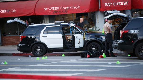 El atraco a un supermercado en Los Ángeles se ha saldado con una mujer muerta El atraco a un supermercado en Los Ángeles se ha saldado con una mujer muerta