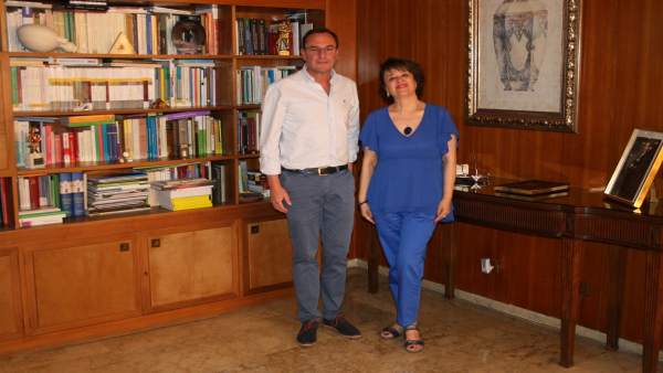 Reunión de la subdelegada del Gobierno en Córdoba con el alcalde de Villafranca Reunión de la subdelegada del Gobierno en Córdoba con el alcalde de Villafranca
