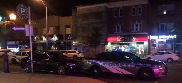 Un muerto y 12 heridos en un tiroteo en Toronto