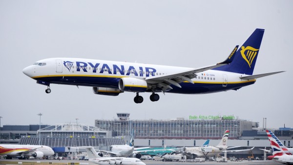 Avión de Ryanair Avión de Ryanair