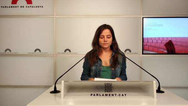 La diputada de la CUP Maria Sirvent en una imagen de archivo La diputada de la CUP Maria Sirvent en una imagen de archivo