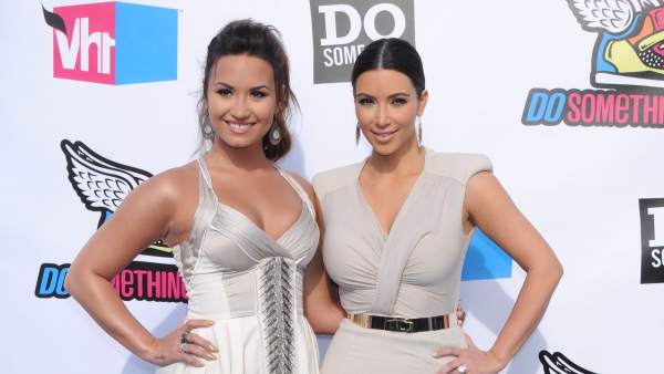 Demi Lovato y Kim Kardashian Demi Lovato y Kim Kardashian